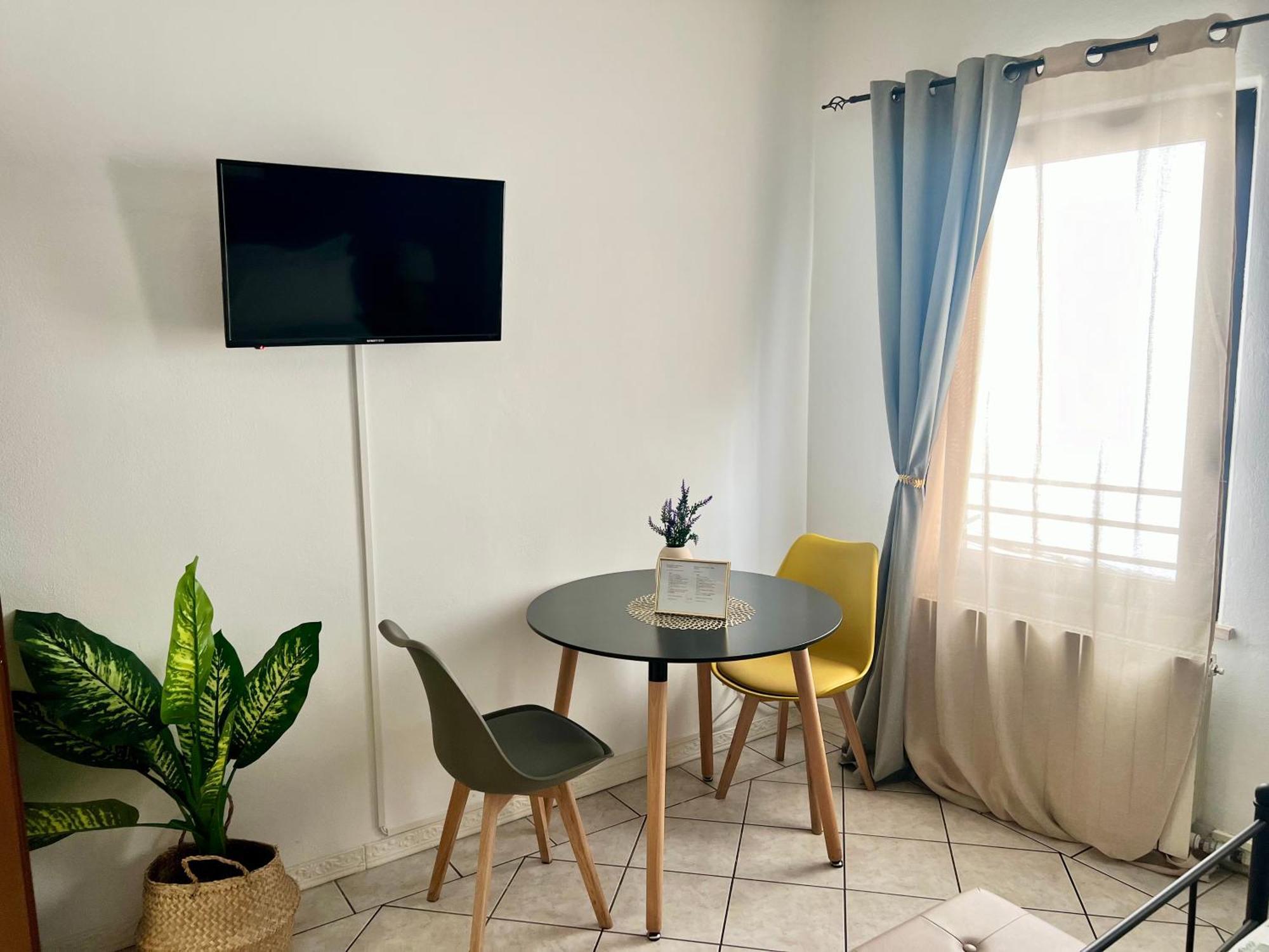 Verona Rooms Exterior foto