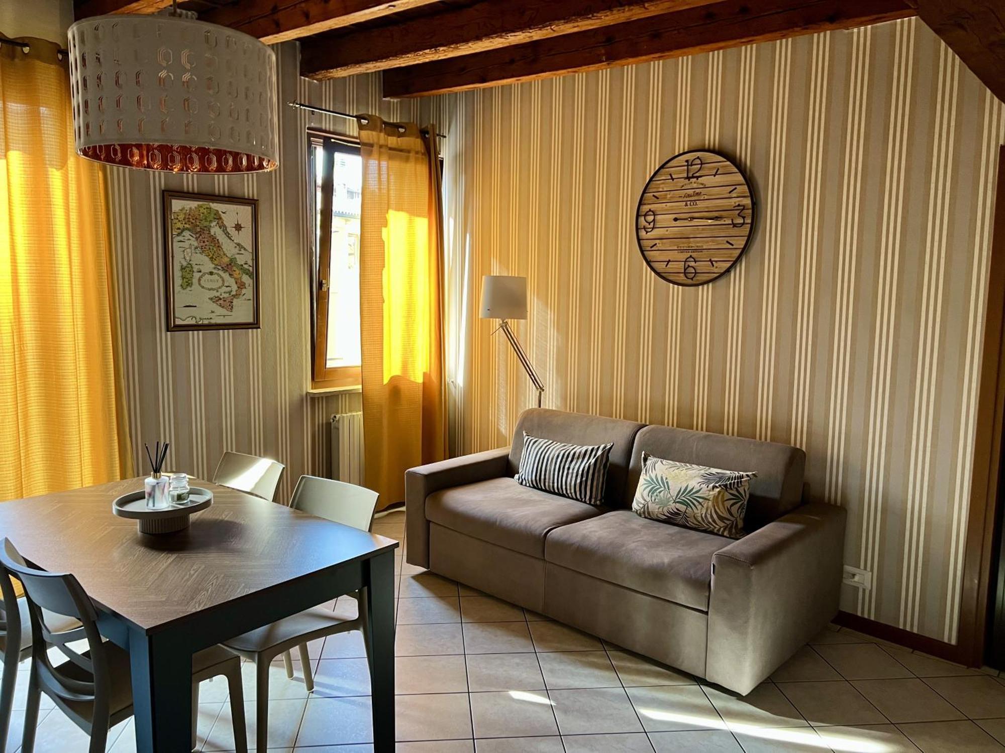 Verona Rooms Exterior foto